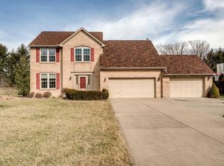 6802 Fairwind Ct, Loveland, OH 45140