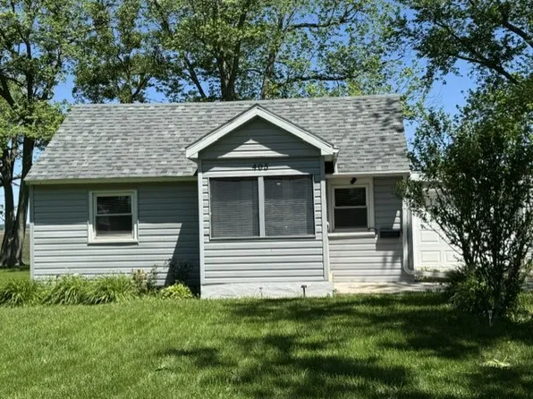 405 W School St, Le Roy, IL 61752