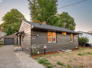 1004 Brandt Rd, Vancouver, WA 98661