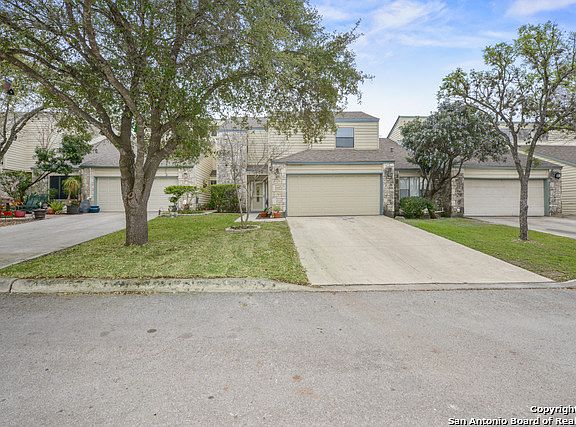 2nd image of 8426 Echo Creek Ln #Ii