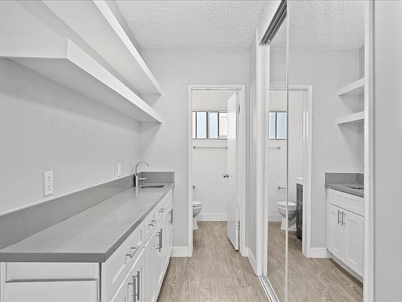 3rd image of 12770 Pacific Ave APT 8