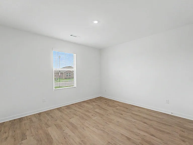 529 Nevada St — Photo 21