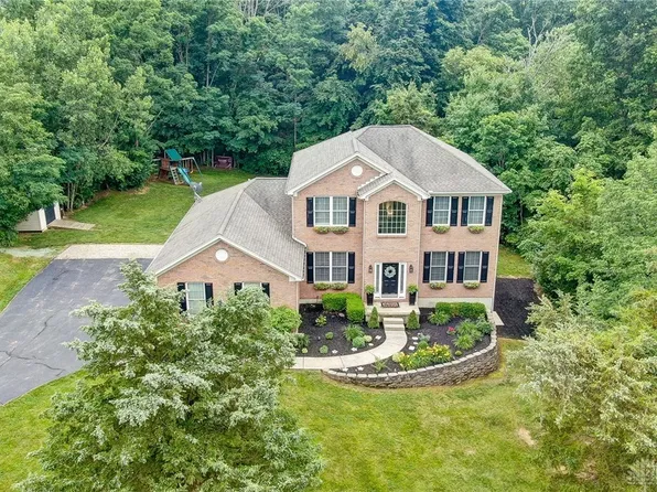 229 Walnut Glen Dr, Wilmington, OH 45177