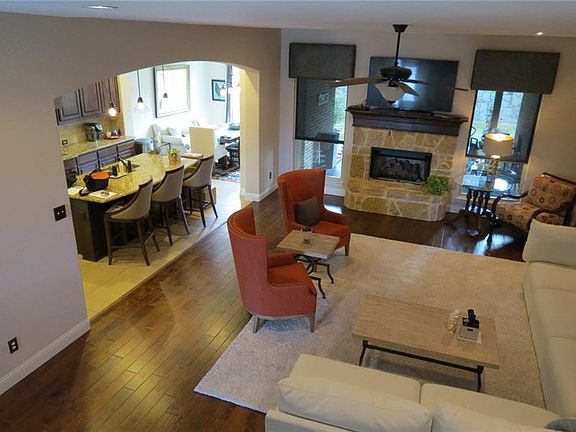 2nd image of 1245 Teton Dr