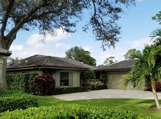 104 Prestwick Cir, Vero Beach, FL 32967