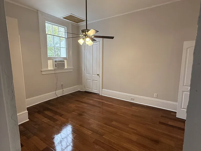 3222 Prytania St #C — Photo 8