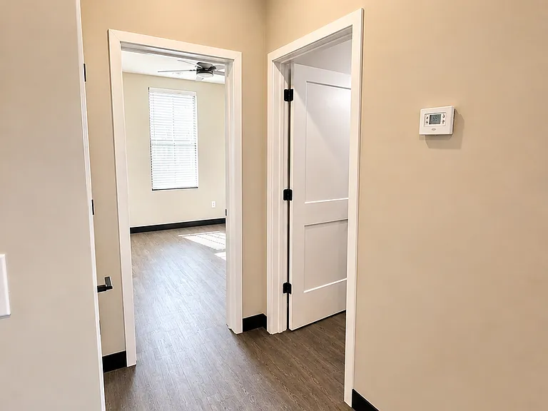 104 E Market St #102 — Photo 7
