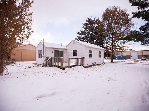 2nd image of 55945 East Ave
