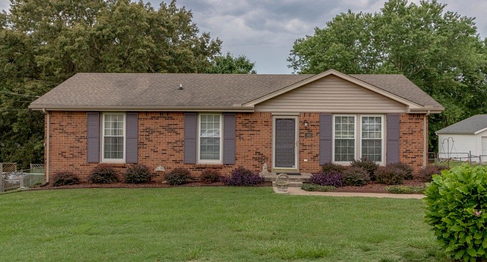 1st image of 1806 Apex Dr
