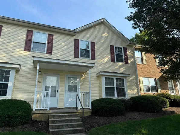 427 Laurence Ln, Blacksburg, VA 24060