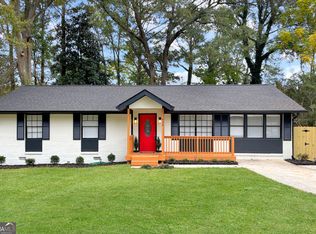 634 Dixon Rd, Jonesboro, GA 30238