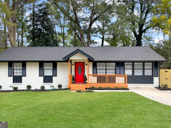 634 Dixon Rd, Jonesboro, GA 30238