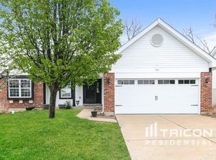 504 Vista Hills Ct, Eureka, MO 63025