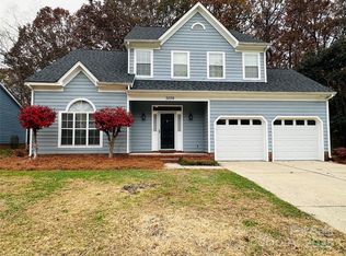 3229 Ashwell Oaks Ln, Matthews, NC 28105