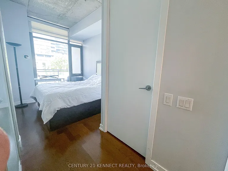 10 Morrison St #314 — Photo 6