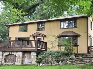 615 N Lakeside Dr, Hendersonville, NC 28739