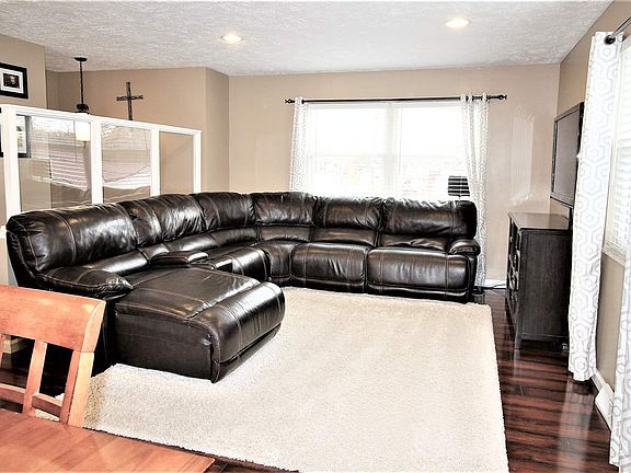 5th image of 1128 Scenic Dr