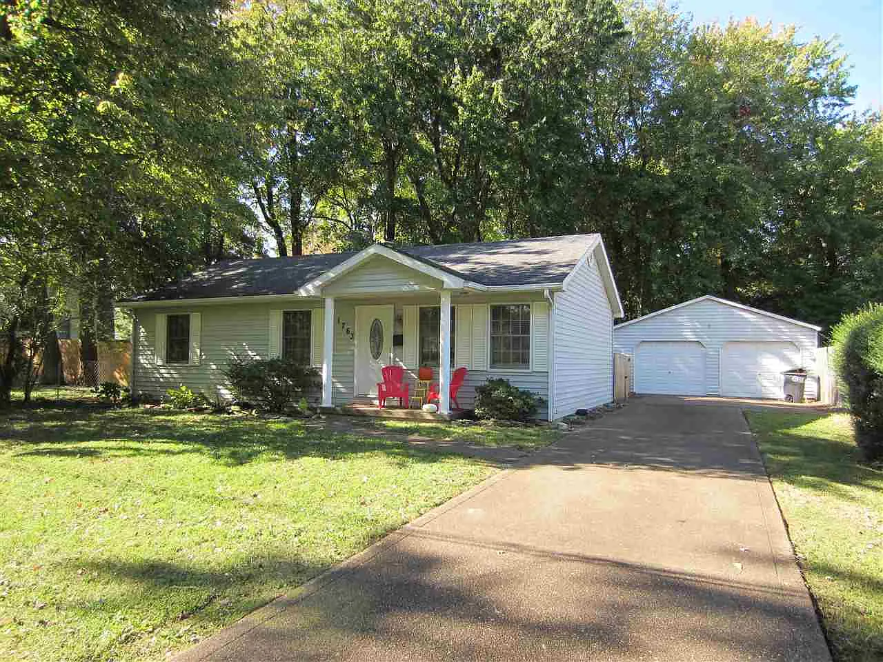 1763 Burdette Ave photo 1