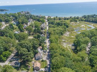 156 Giants Neck Rd #A, Niantic, CT 06357