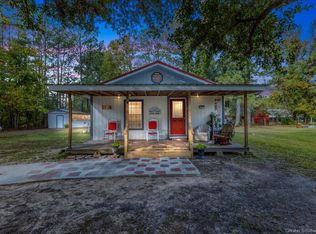 1097 Old River Rd, Starks, LA 70661