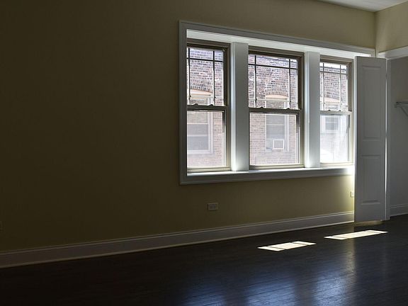 5th image of 316 Washington Blvd APT 3S