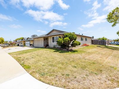 18892 Hoover St, Salinas, CA, 93906