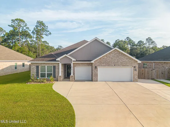 6016 Seagull Dr, Long Beach, MS 39560
