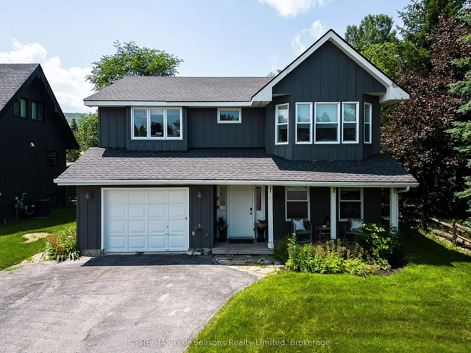 104 Lauries Ct