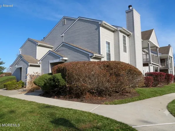 349 Yorkshire Pl, Morganville, NJ 07751