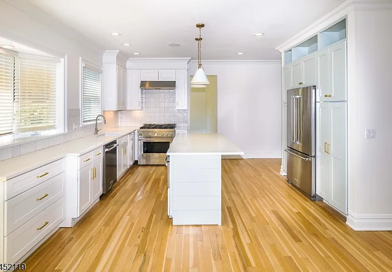 21 Anthony Dr — Photo 5