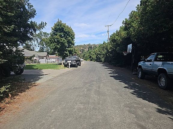 4th image of 5060 Steelhead Dr
