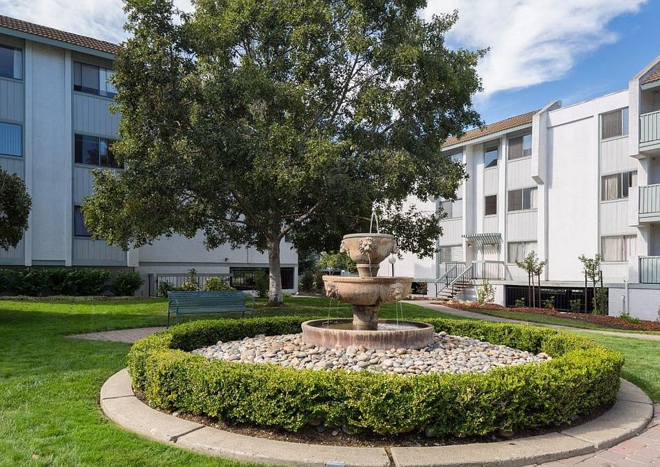1st image of 400B Ortega Ave APT 216