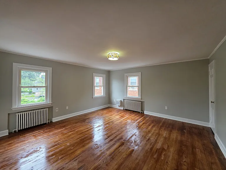 309 Main St #2 — Photo 9
