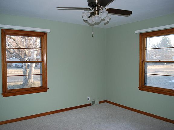 5th image of 3948 Navaho St SW