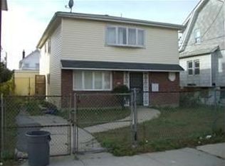 419 Beach 44th St, Far Rockaway, NY 11691