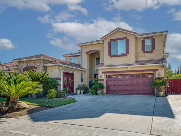 8099 N Paula Ave, Fresno, CA 93720