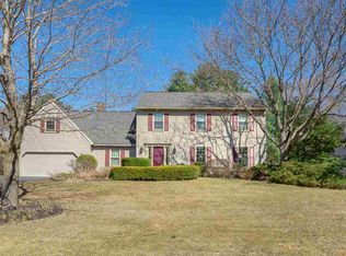 42 Journey Ln, Glenmont, NY 12077