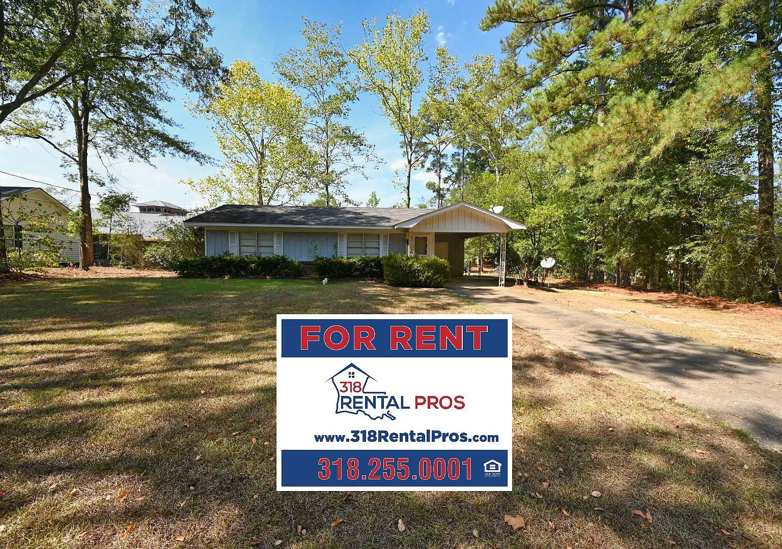 2 Bedroom with Large Backyard Close to Tech! — Photo 1