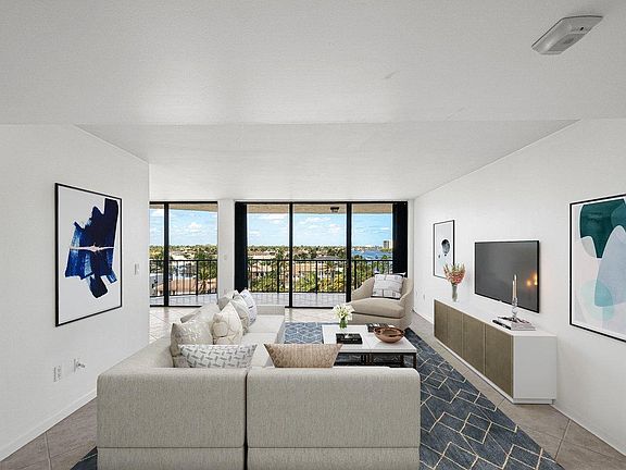 Home For Sale In Porta Bella