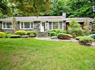 81 Birch Hill Rd, Newtown, CT 06470