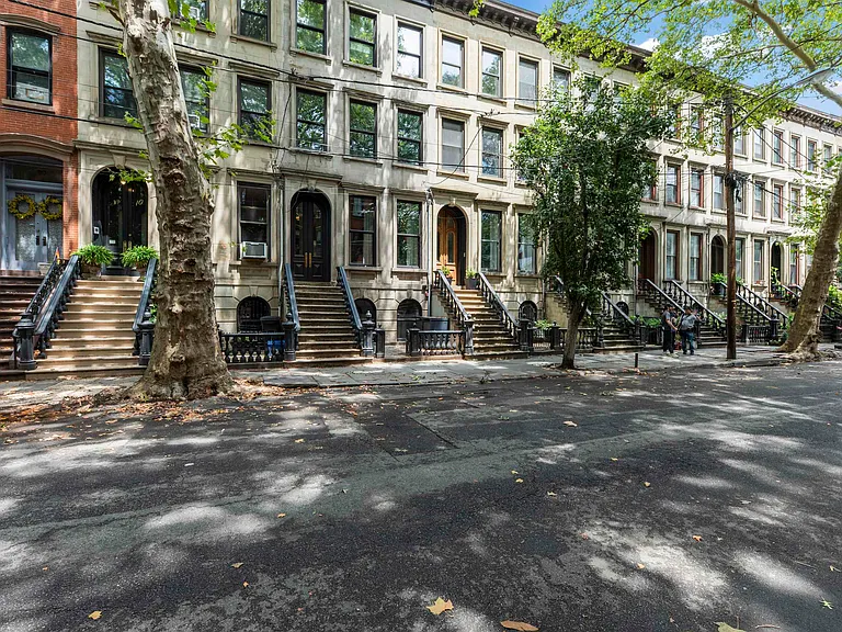 8 Paulmier Pl — Photo 3