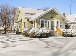 1035 S 3rd Ave, Kankakee, IL 60901