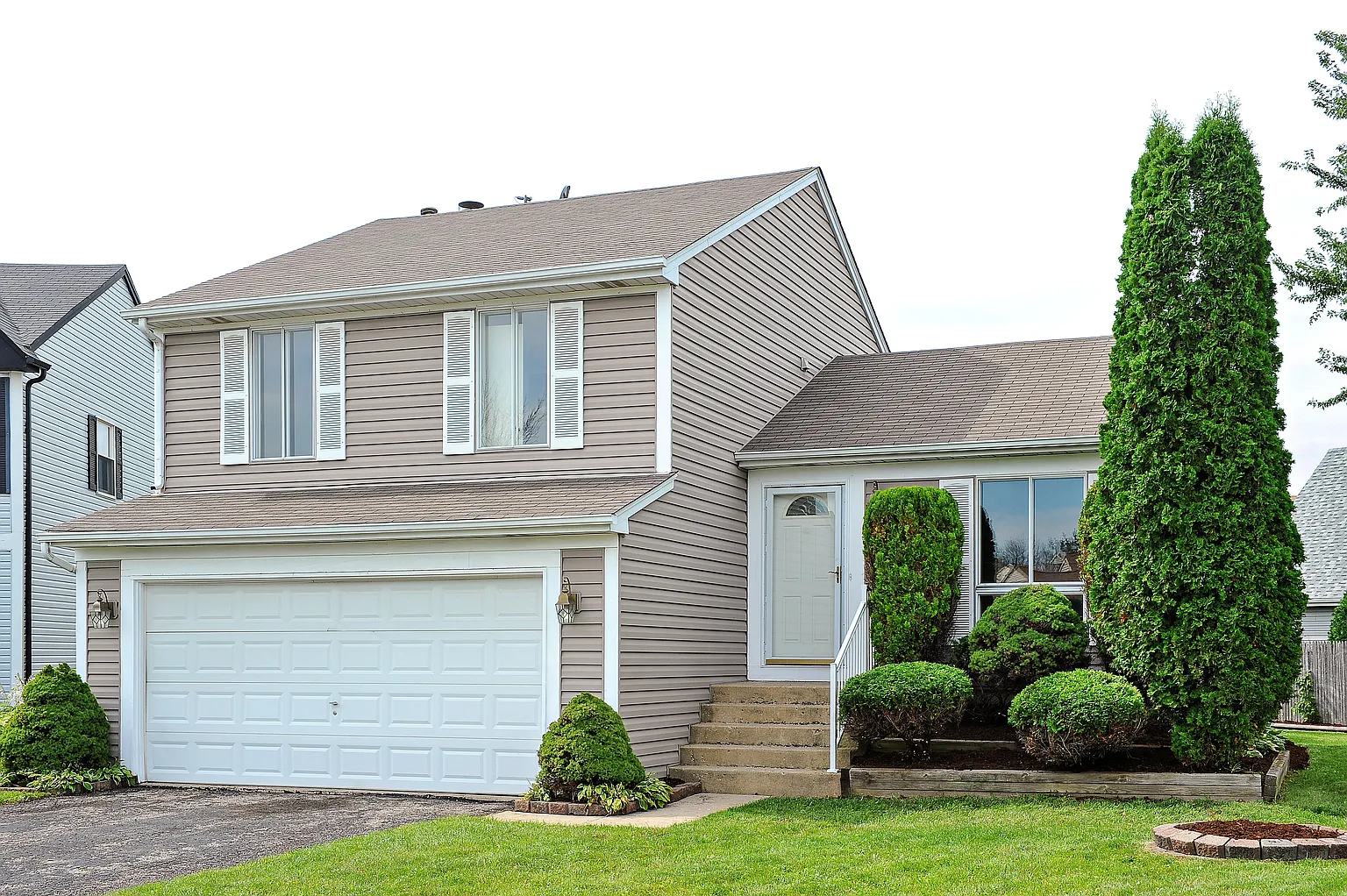 12 Bayberry Ct photo 1