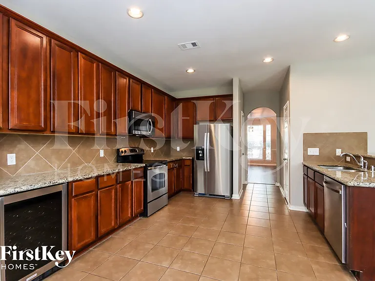 1806 Chart Dr — Photo 7