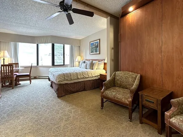 6 Emmons Road #317, Mt. Crested Butte, CO 81225