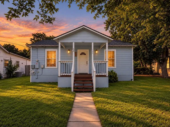 515 Wyeth St, Taylor, TX 76574