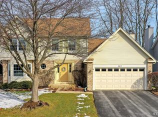 187 Meadowview Ln, Aurora, IL 60502