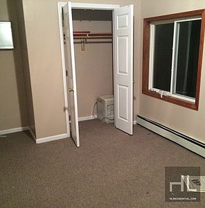 1st image of 11909 Farmers Blvd #2