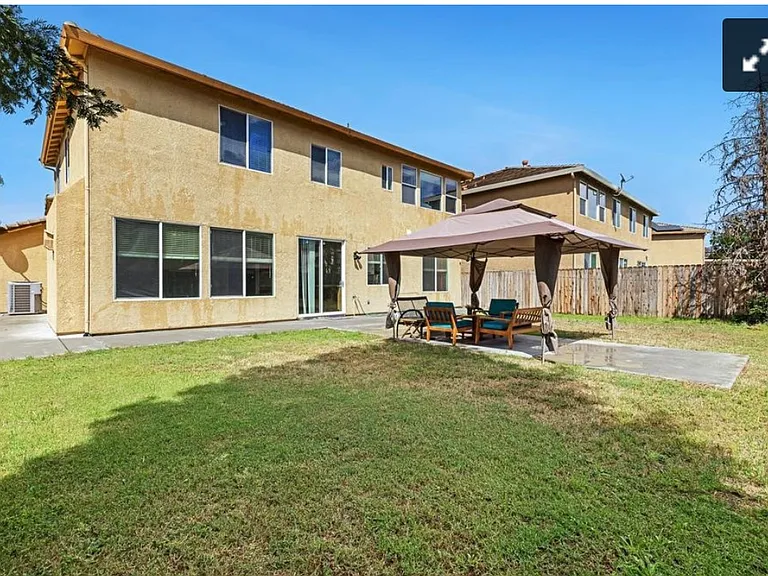 7087 E Fedora Ave — Photo 20