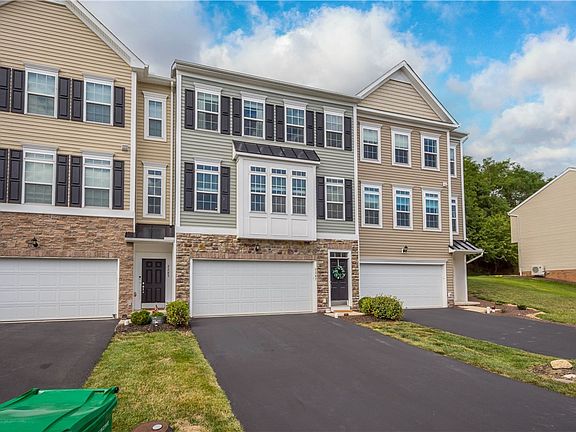 3rd image of 2287 Flint Dr